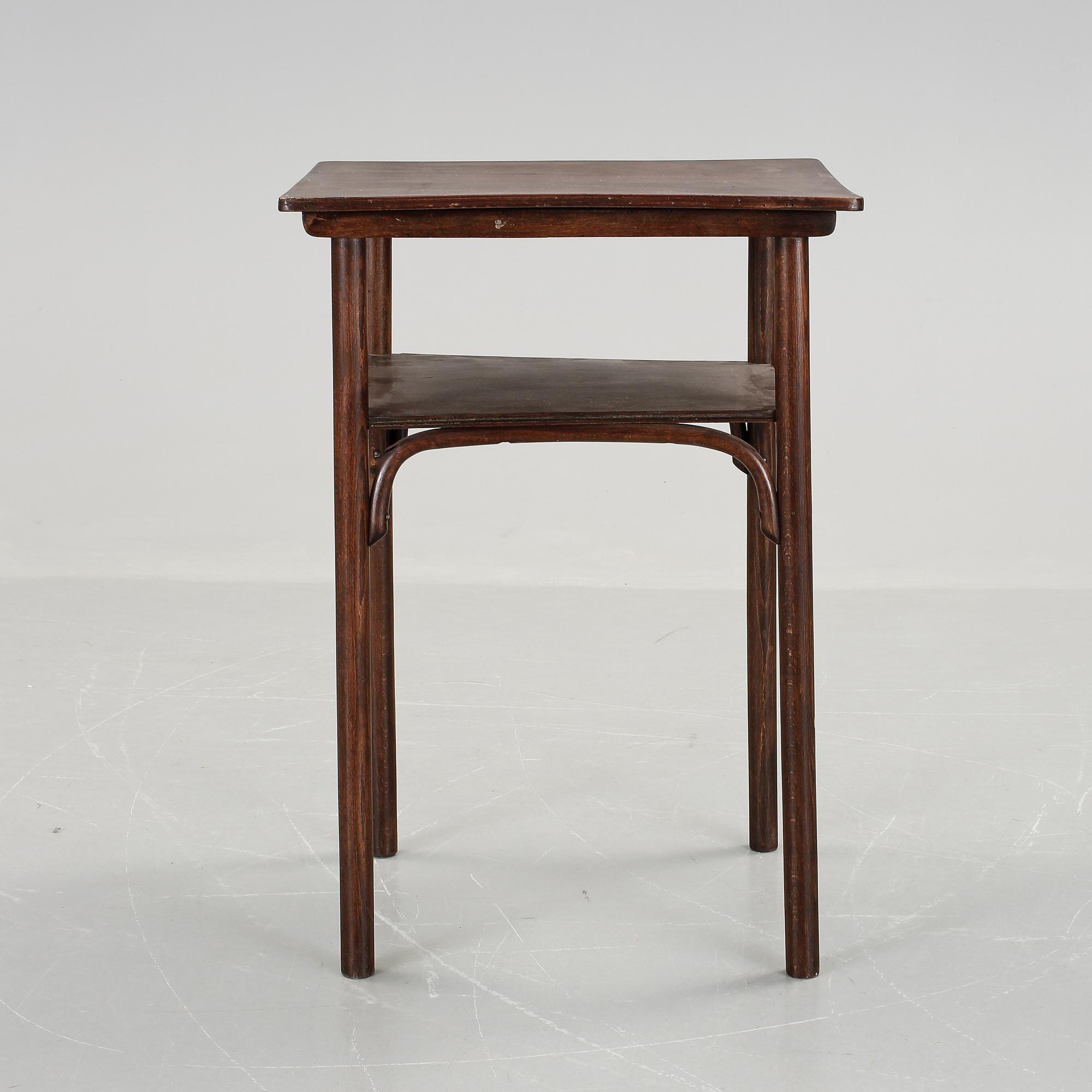 BORD, märkt Thonet Mundus, 1900-tal.
