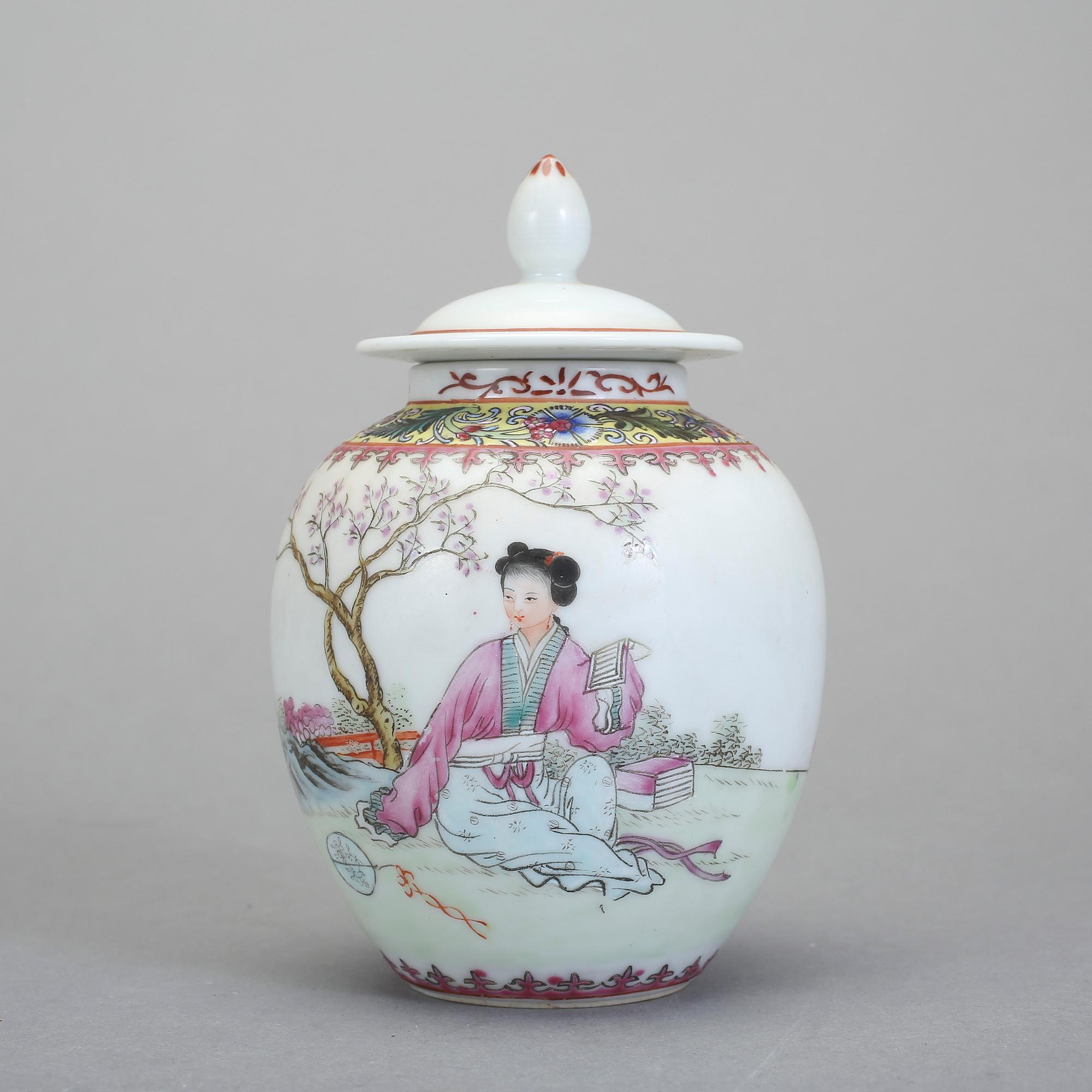 TEDOSA, porslin, Kina, 1900-tal.