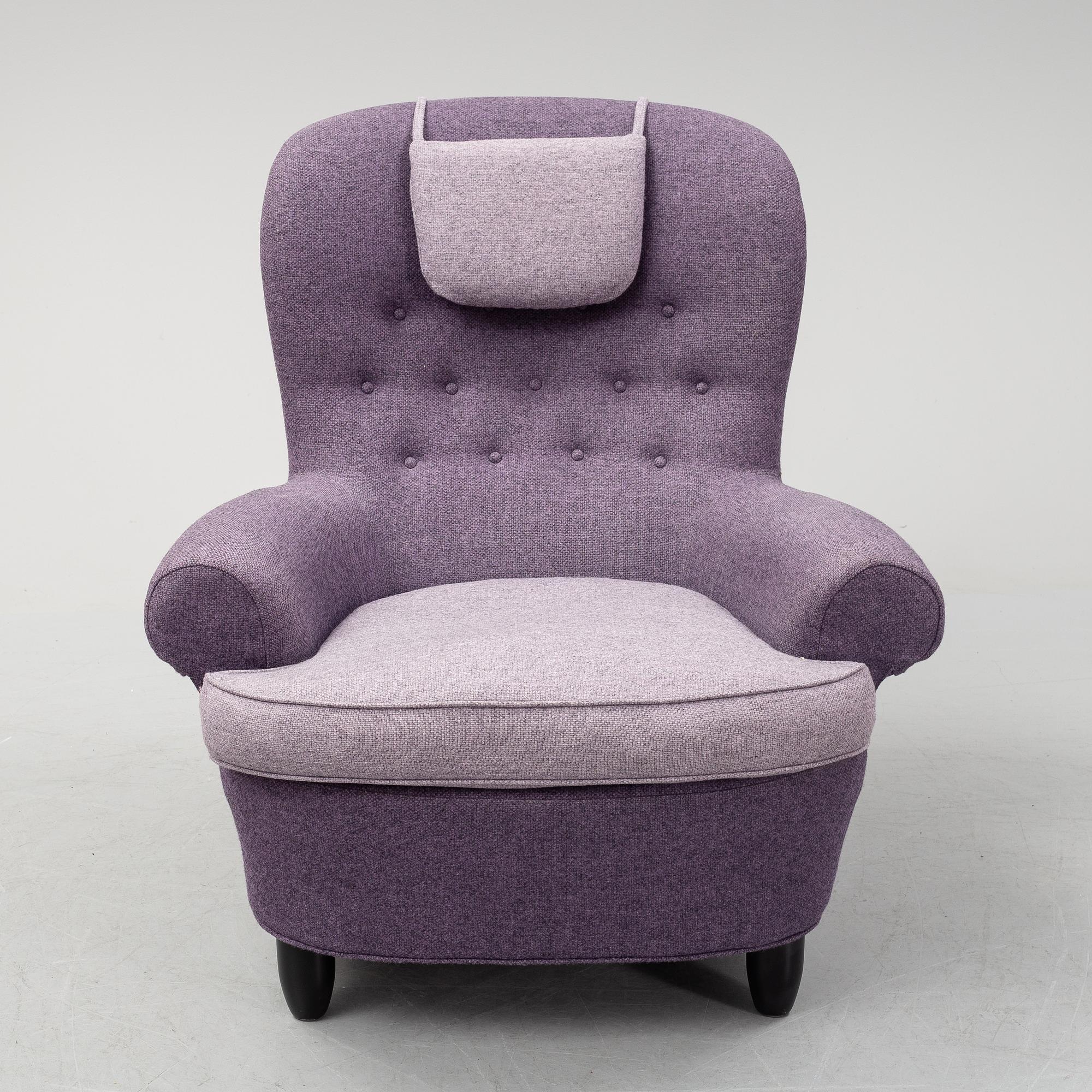 Carl Malmsten, fåtölj, "Jättepaddan", AB O.H. Sjögren, Tranås, 2000-tal.