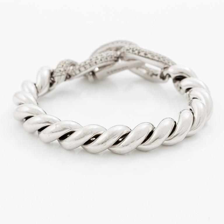 Hermès a bracelet 18K white gold with round brilliant-cut diamonds.