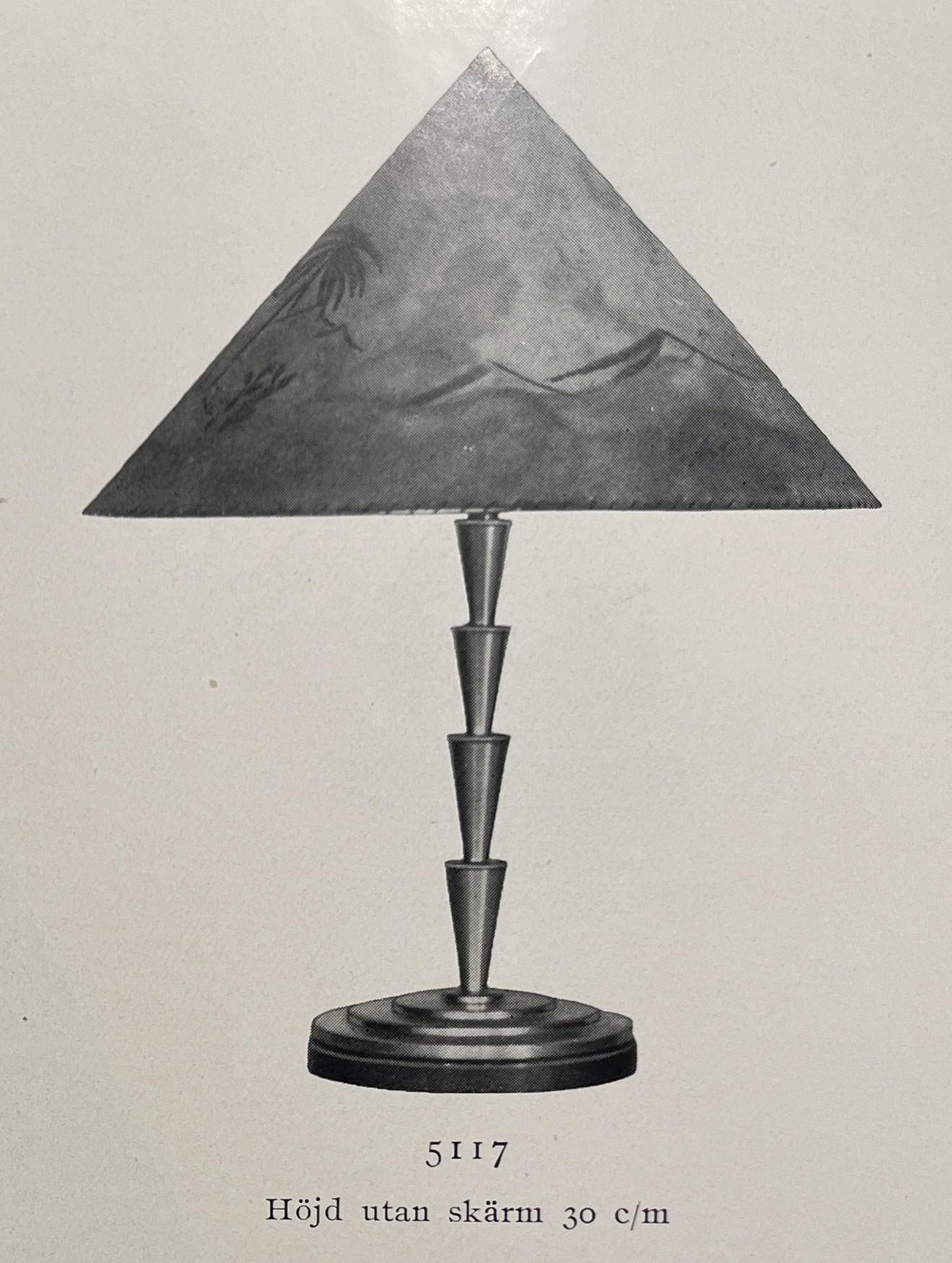 Sylvia Stave, attributed to, a rare table lamp model "5117", C.G. Hallberg, Stockholm, 1930s.