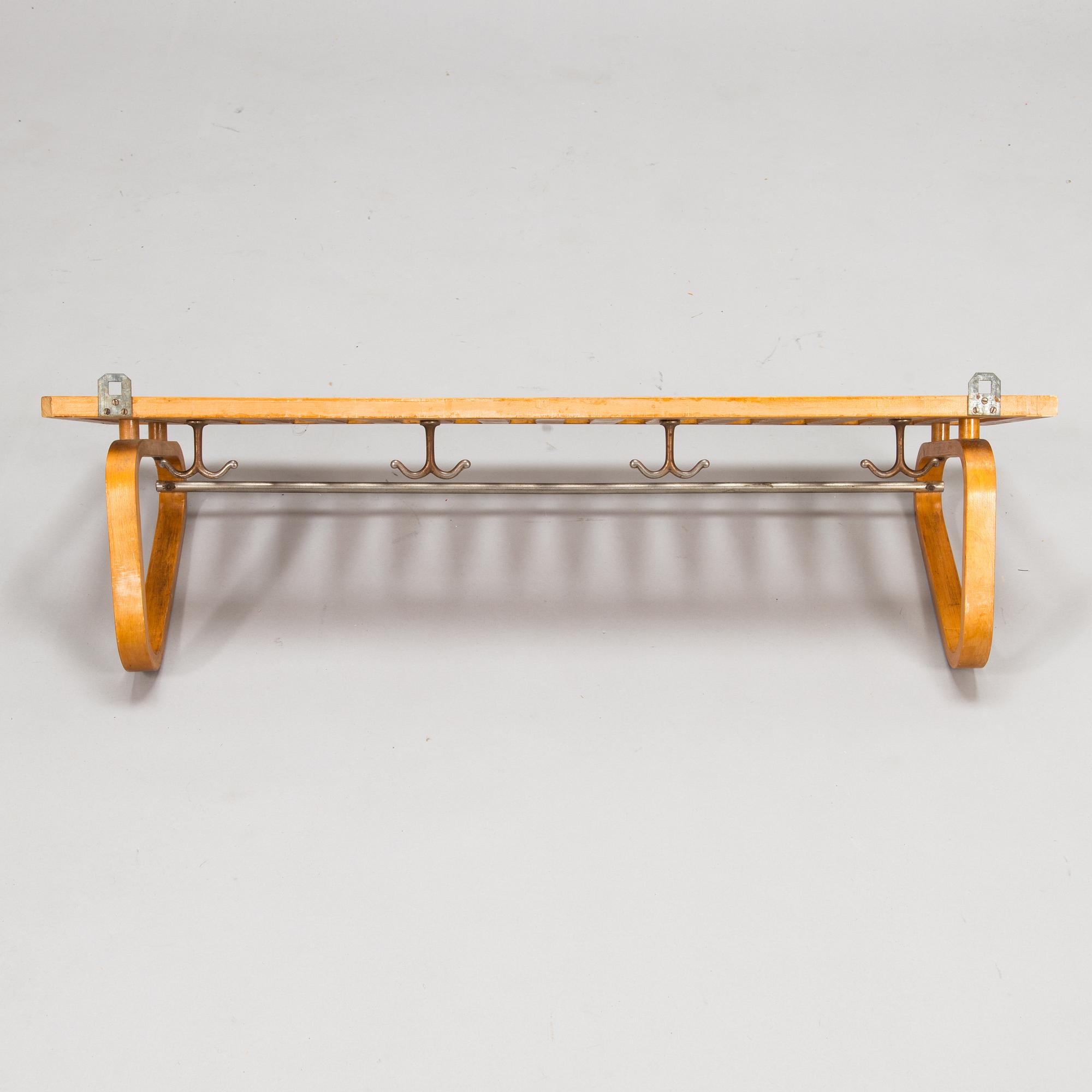 Alvar Aalto, hattuhylly / naulakko, Artek, 1930/1940-luku.