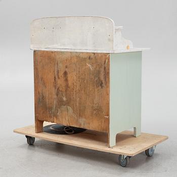 A commode, early 20th Century.
