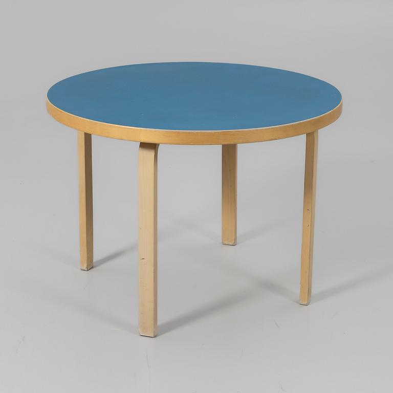 Alvar Aalto, dining table, model 90A, Artek, Finland.
