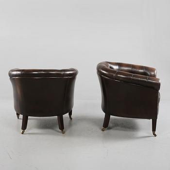 CLUBBFÅTÖLJER, 2 st, 1900-talets andra hälft.