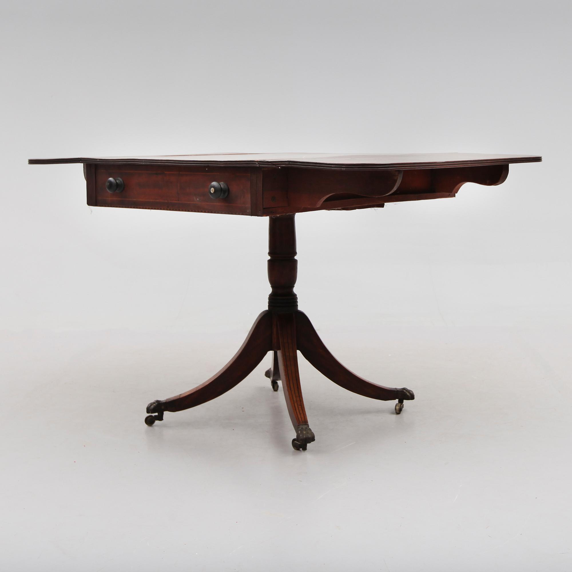 KLAFFBORD, England, 1800-tal.