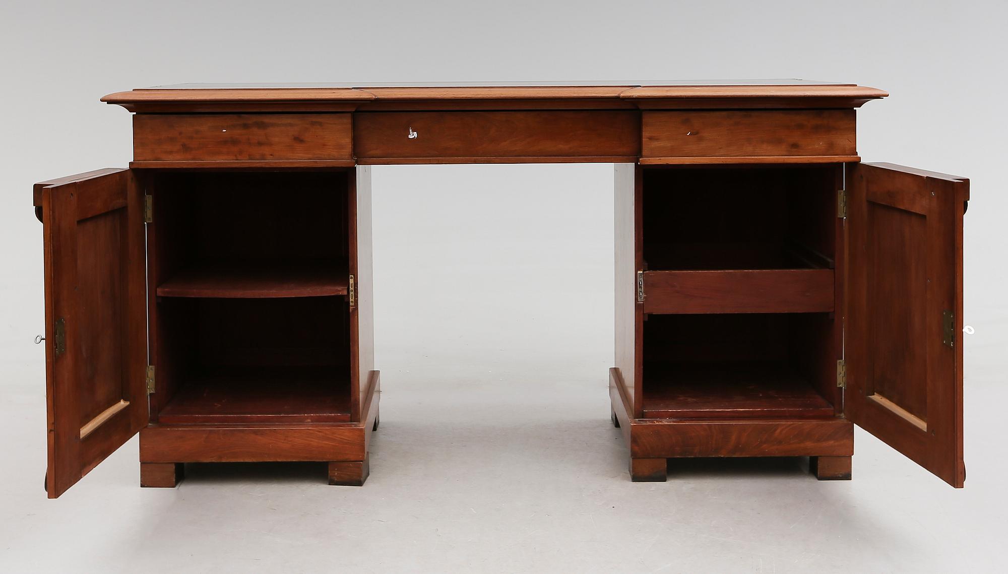 SIDEBOARD, 1800-talets andra hälft.