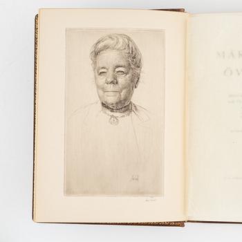 Bibliophile editions with original graphics – 4 volumes.