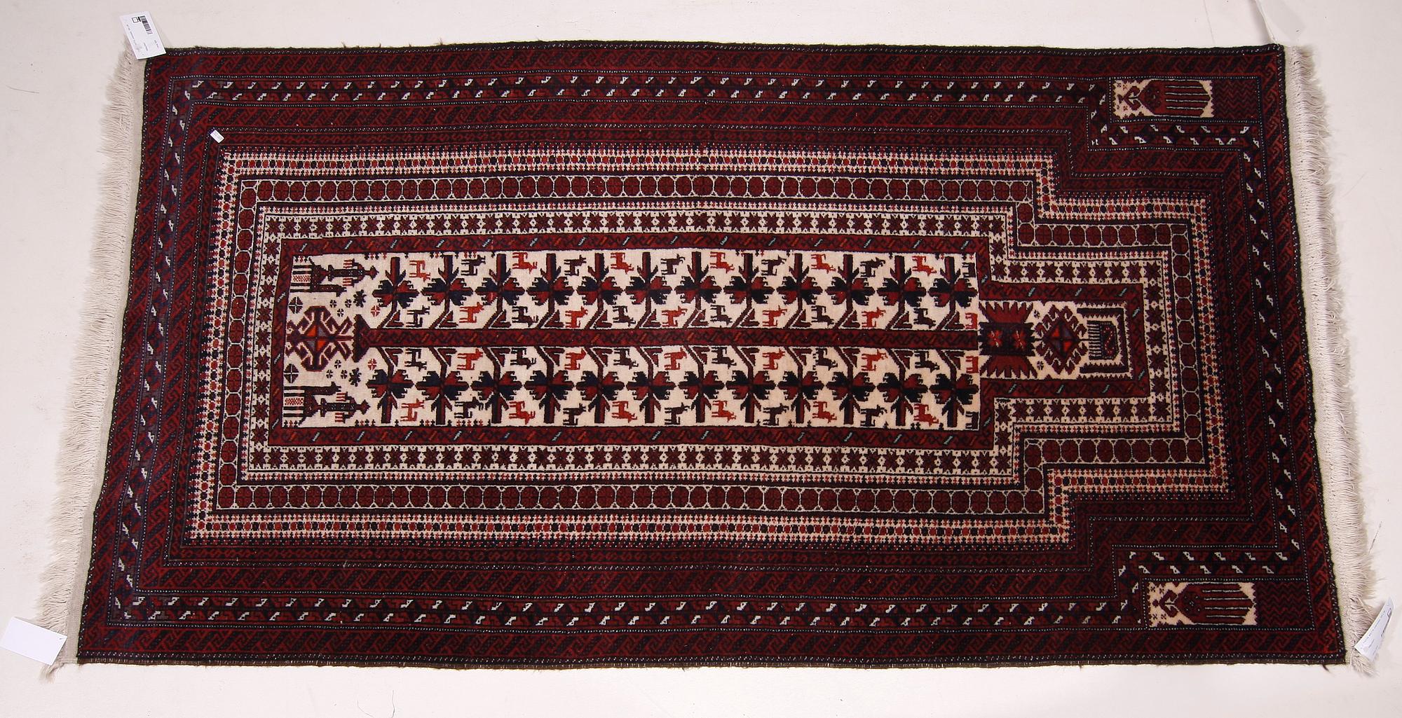 MATTA, orientalisk. 185 x 98.