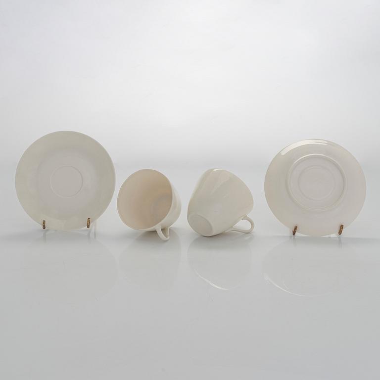 Eight coffee cups with saucers, Friedl Holzer-Kjellberg, Arabia late 1950s, and 7 side plates.