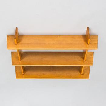 A mid-20th-century shelf.