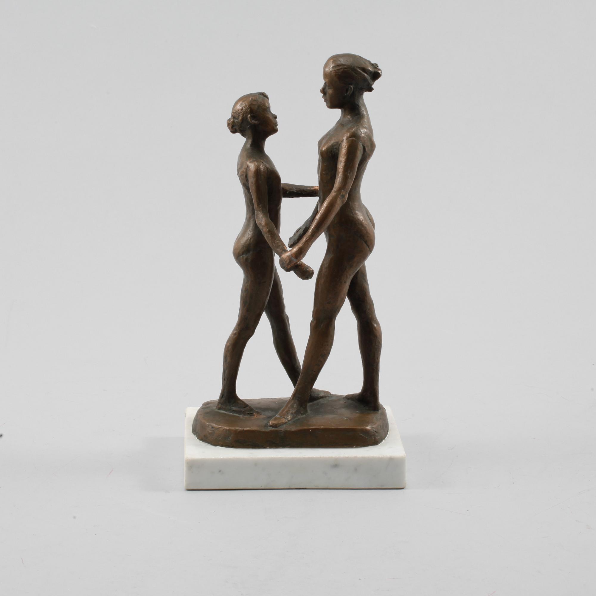 GUDMAR OLOVSON, skulptur, bronspatinerad konstmassa, signerad.