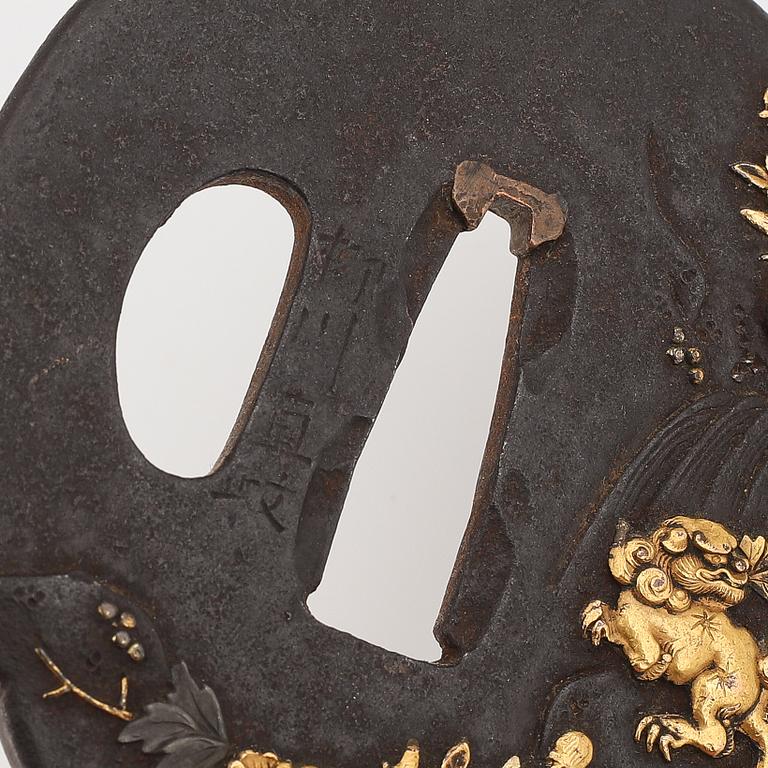 Tsuba, järn, Japan, Edo, 1800-tal, signerad Yanagawa Naomasa.