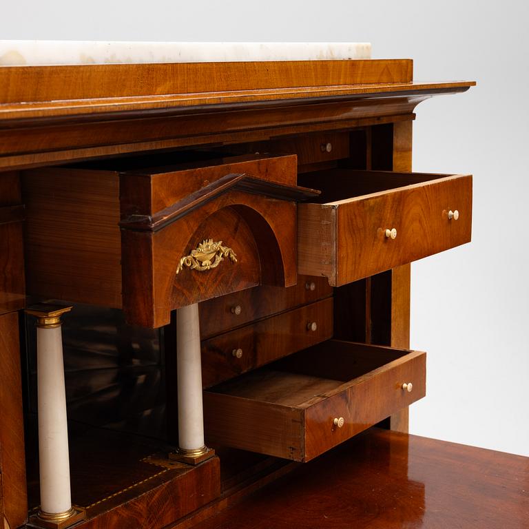 Chiffonier, empire, 1800-talets början.