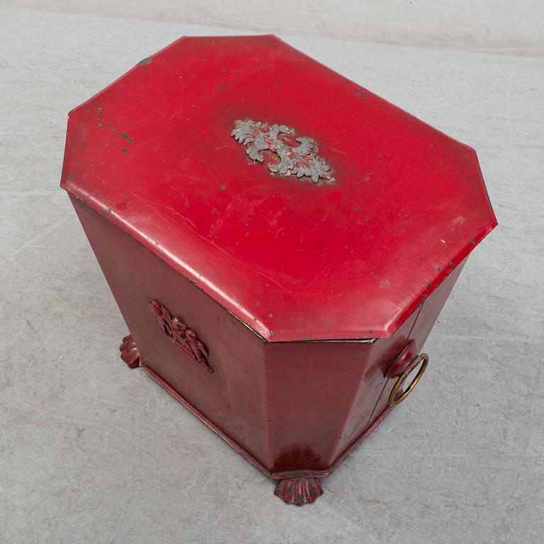 COAL BOX, late 19th / early 20th century.