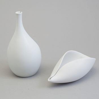 A stoneware vase and bowl of the "Pungo" series, Stig Lindberg, Gustavsberg 1953-63.