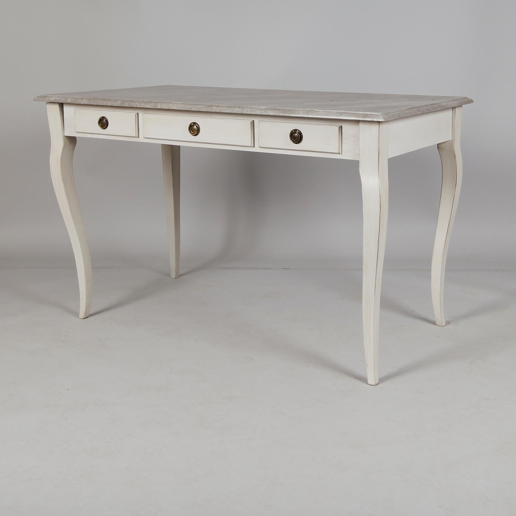 SKRIVBORD, rokokostil, 1900-talets andra hälft.