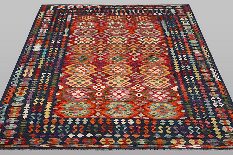 Matta, Kelim, ca 343 x 246 cm.