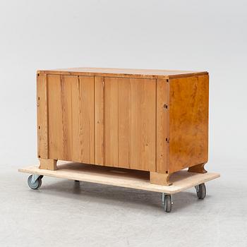 Byrå, funkis, 1930-tal.