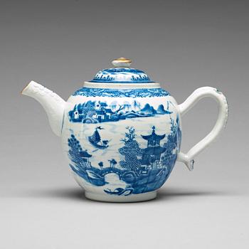 A blue and white punch pot, Qing dynasty, Qianlong (1736-95).