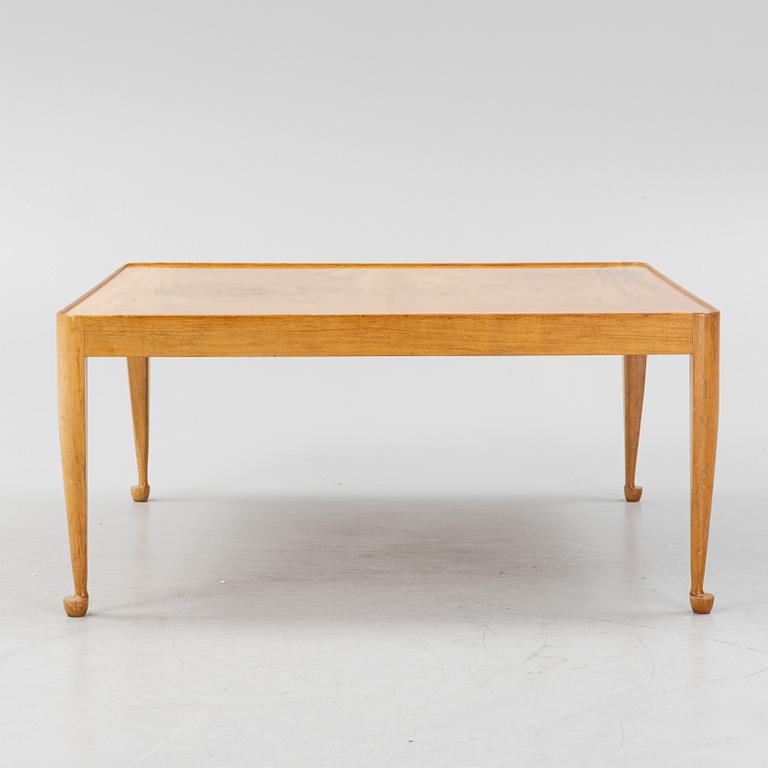 Josef Frank, a 'Diplomat' veneered coffee table, Firma Svenskt Tenn, prior to 1985.