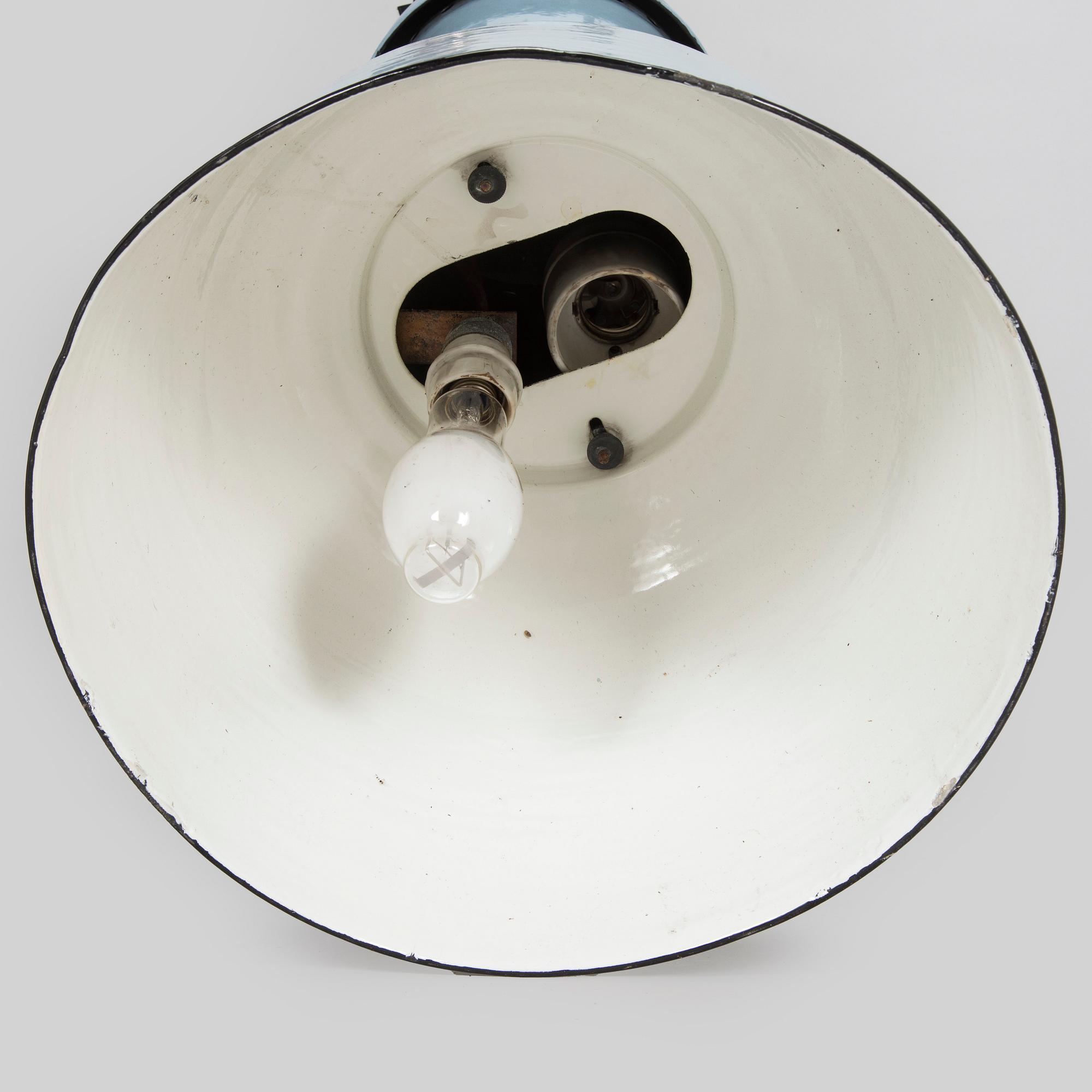 Paavo Tynell, Industrilamp / taklampa, modell 2261 / A6, Taito Oy, Finland 1930/40-tal.