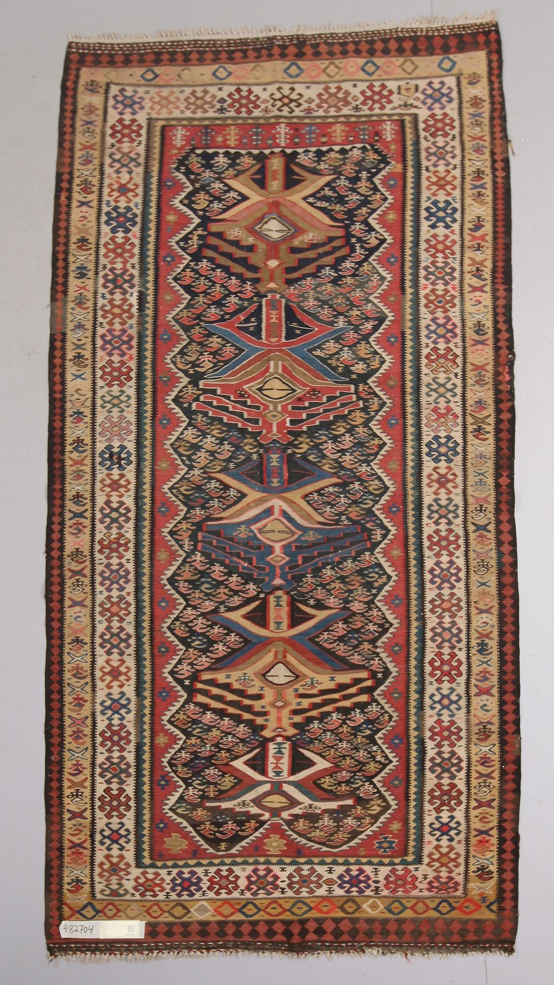 MATTA, Kelim, semiantik. 260 x 130 cm.
