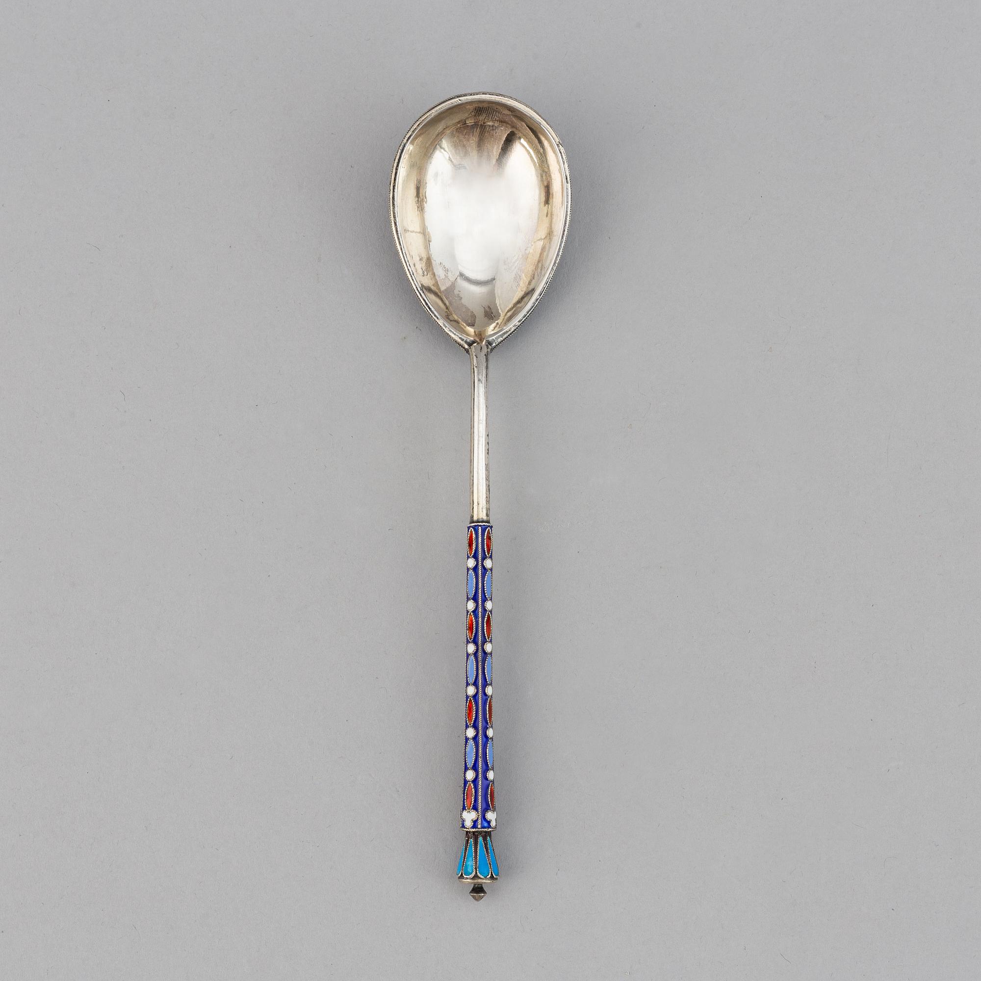 A Russian early 20th century silver and enamel spoon, mark of probably Matryena Andreyevna, Moscow 1899-1908.