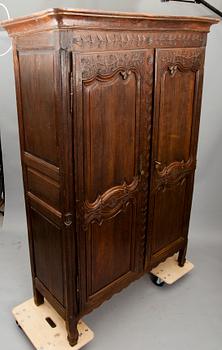 GARDEROB, Frankrike sekelskiftet 1700/1800-tal.