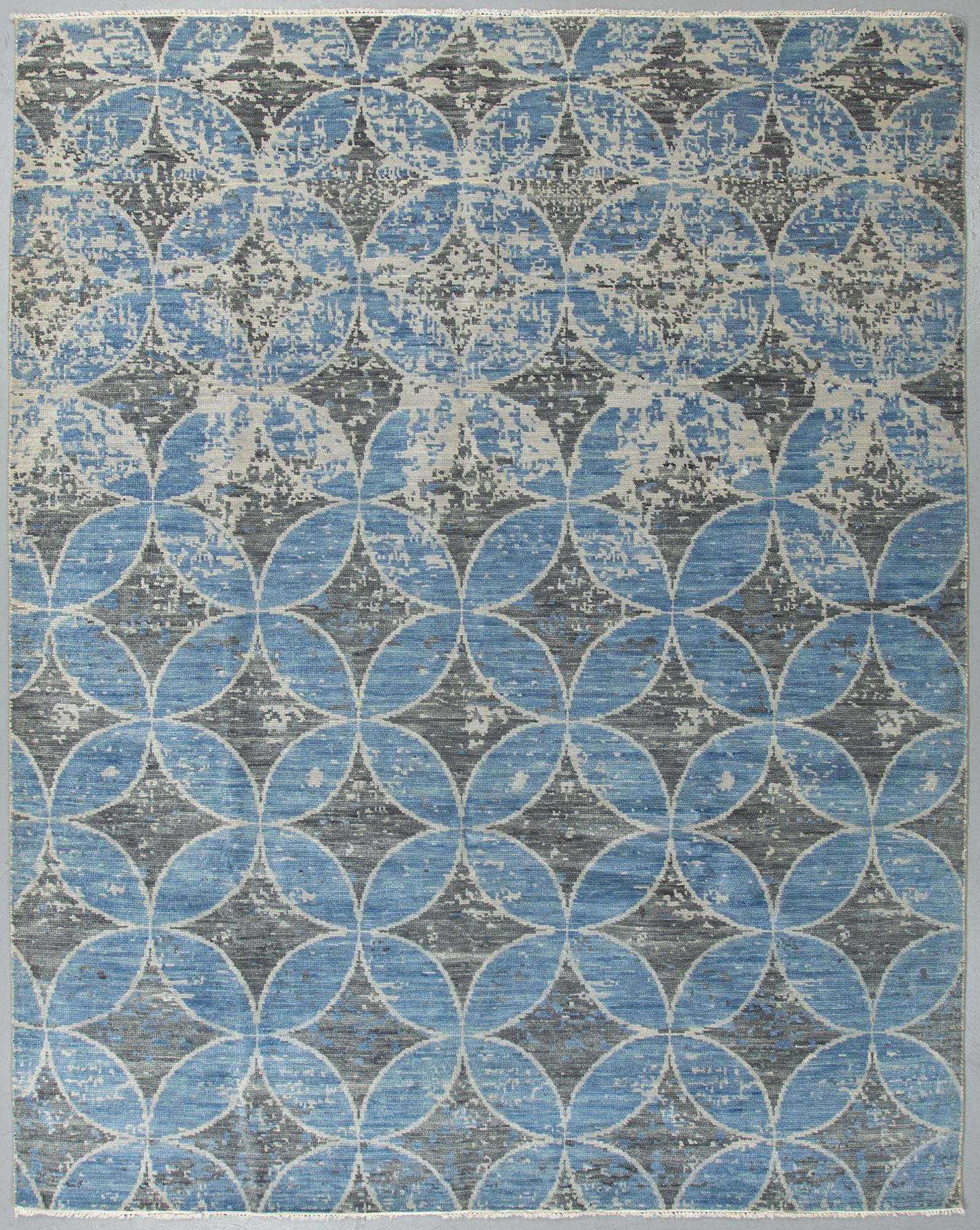 A carpet, oriental, ca 305 x 246 cm.
