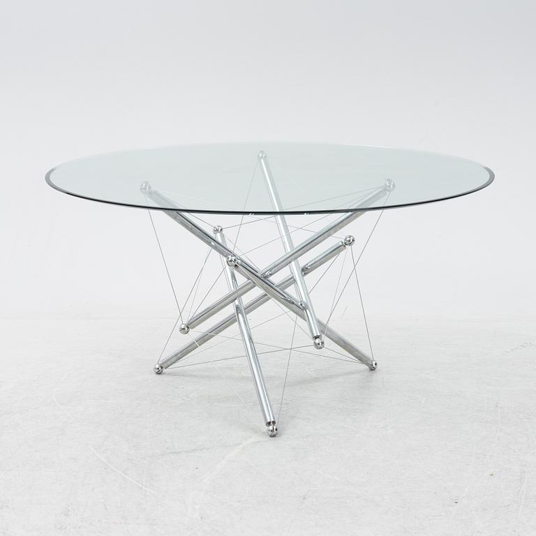 Theodore Waddel, a model 714 dining table, Cassina, Italy.