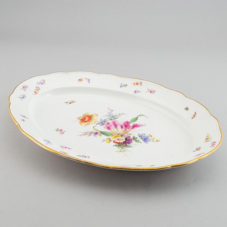 A large enamelled serving dish, Meissen, 19th century.