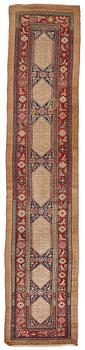 261. A RUNNER, an antique/semi-antique Hamadan, one of a pair, ca 517,5 x 112,5 cm (as well as 2 cm flat weave at each end).