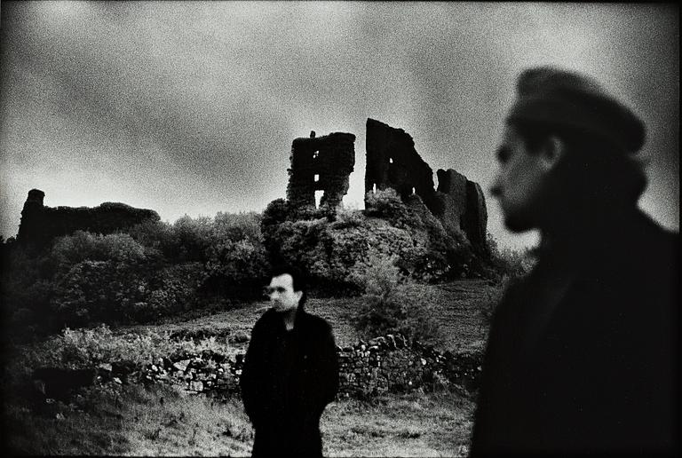 Anton Corbijn, "22:U2", 1982-2003.