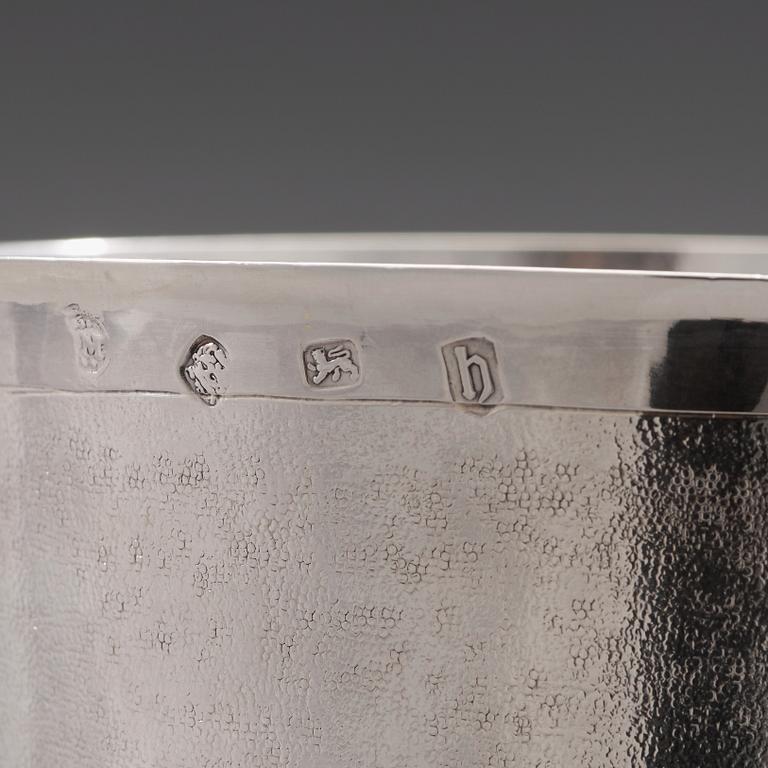 An English 17th century silver cup and cover, makers mark IM, London 1685.