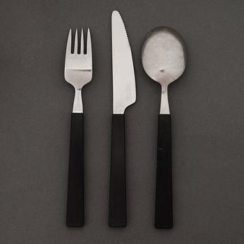 BERTEL GARDBERG, BESTICKSERIE, 32 delar, "Triennale", Fiskars. Formgivna 1956-57.