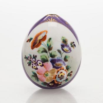 Koriste-/pääsiäismuna, posliini, Venäjä, vuosisadan vaihde 1900.