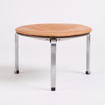 Poul Kjaerholm, pall, "PK 33", Fritz Hansen, Danmark 2008.