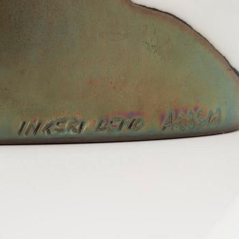 Inkeri Leivo, flaska med propp, porslin, signerad Inkeri Leivo Arabia.