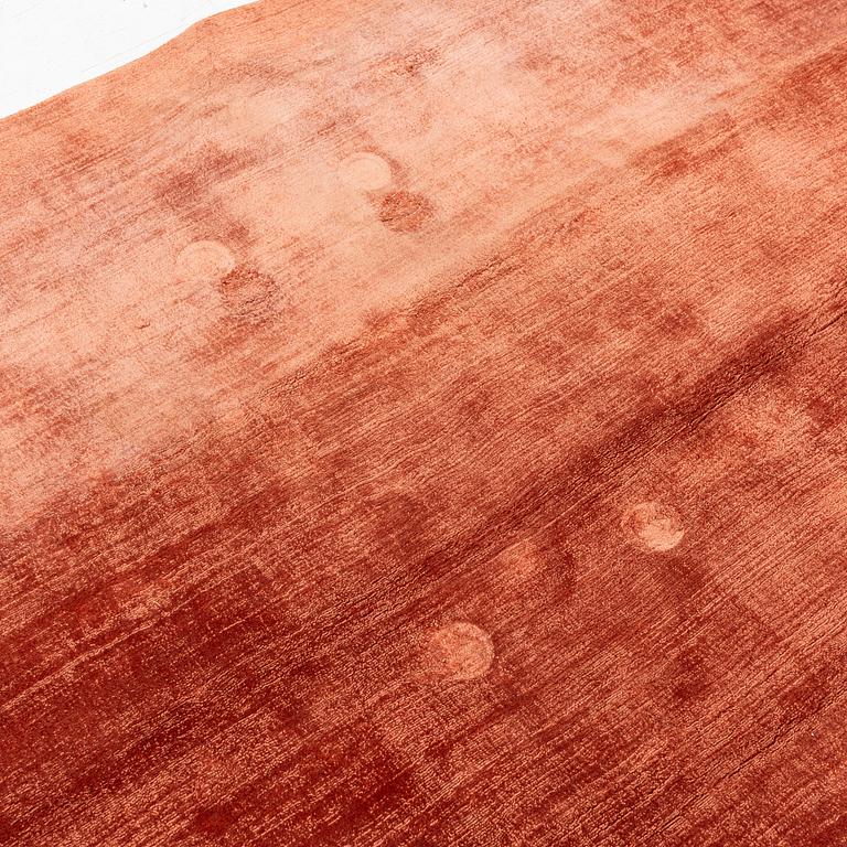 Rug, Satara, "Copper", India, approx. 300 x 270 cm.