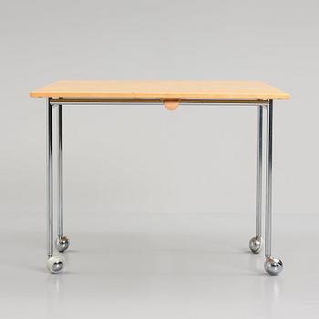 Bruno Mathsson, a drop leaf table 'Berit' in burled birch, Bruno Mathsson International, Sweden.