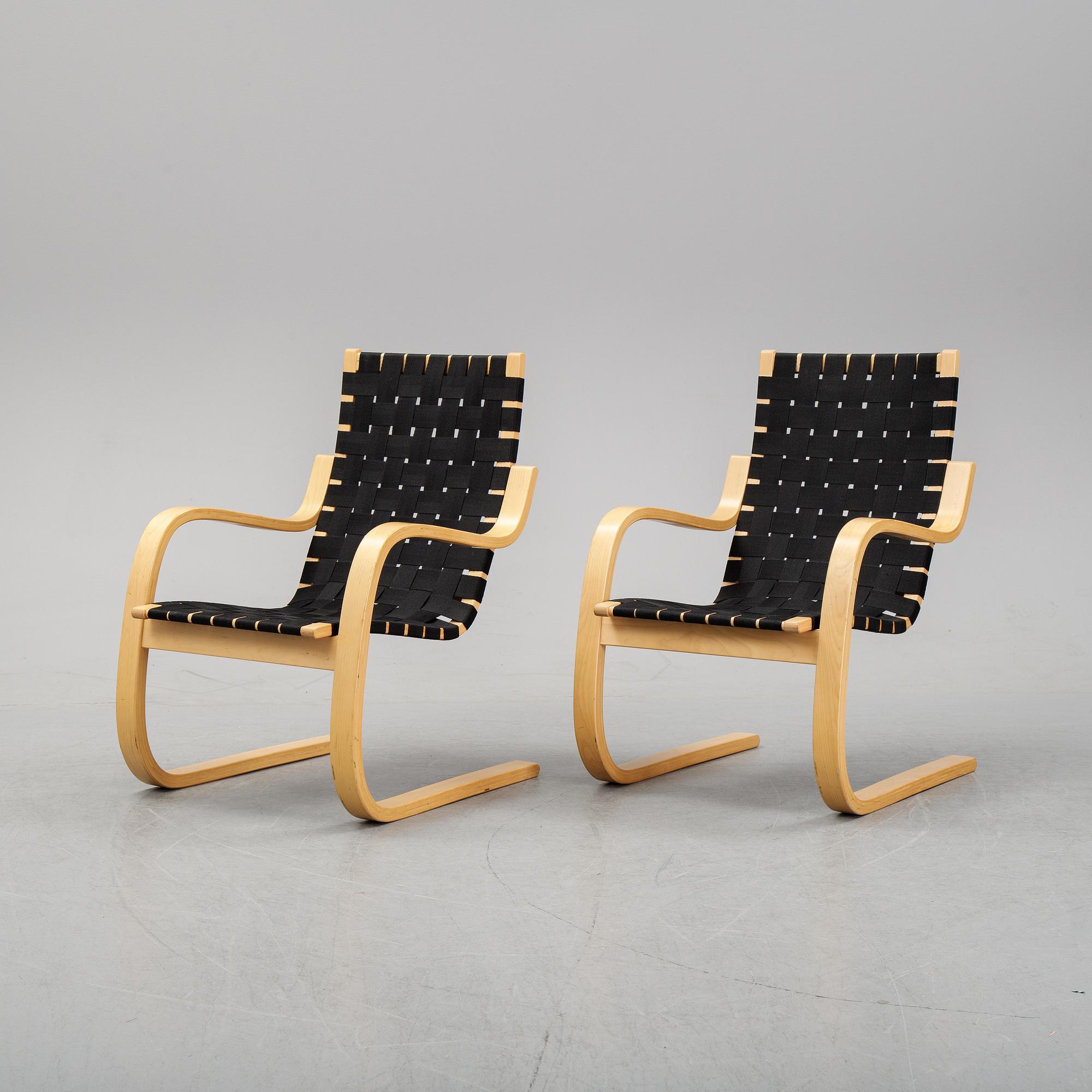 A pair of model 406 lounge chairs by Alvar Aalto for Artek, deigned 1939.