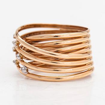 Ring, 18K roséguld med diamanter tot ca 0,12 ct. Antonio Papini,Italien.