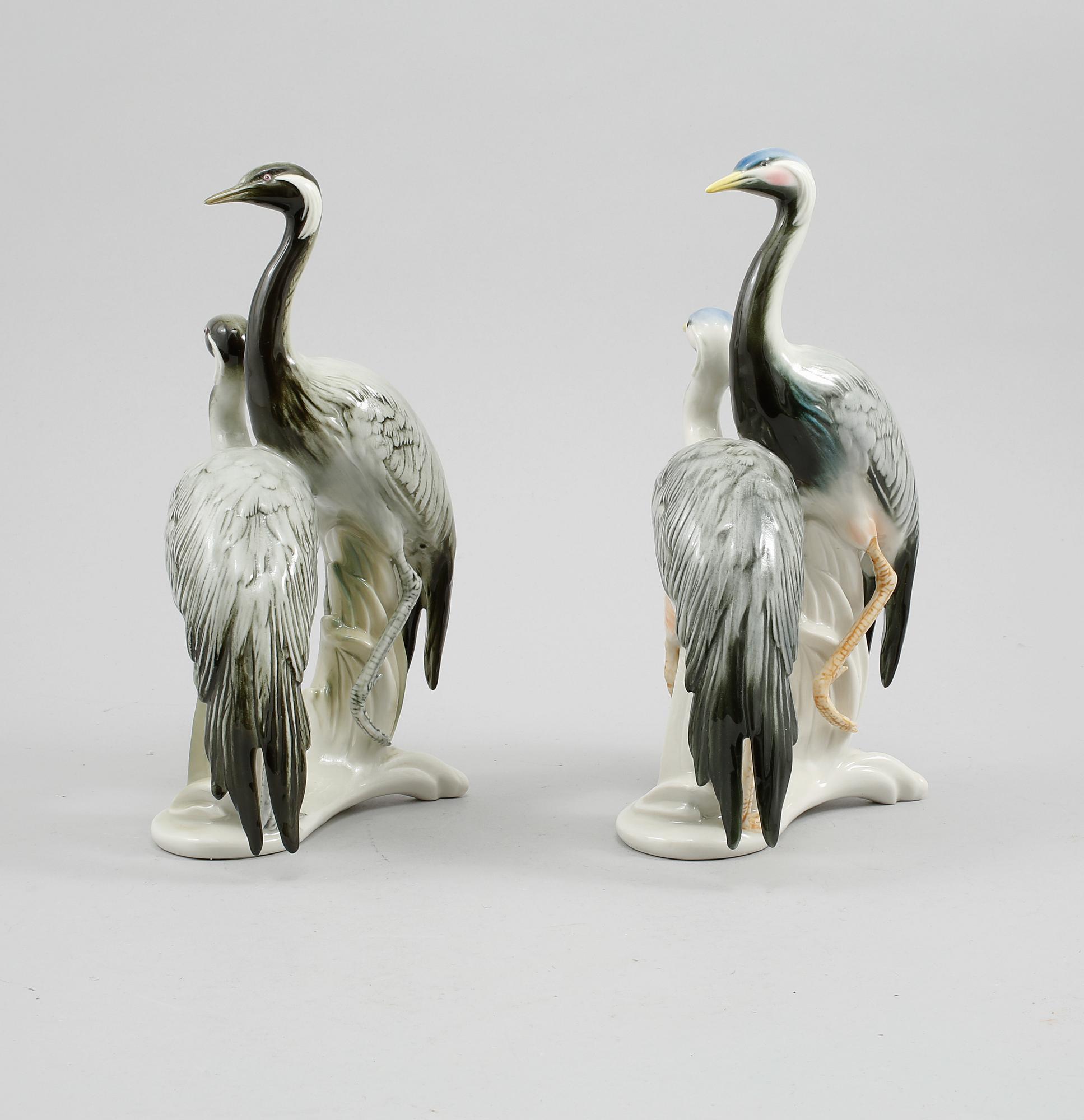 FIGURINER, 2 st, porslin, Karl Ens, Tyskland, 1900-talets andra hälft.