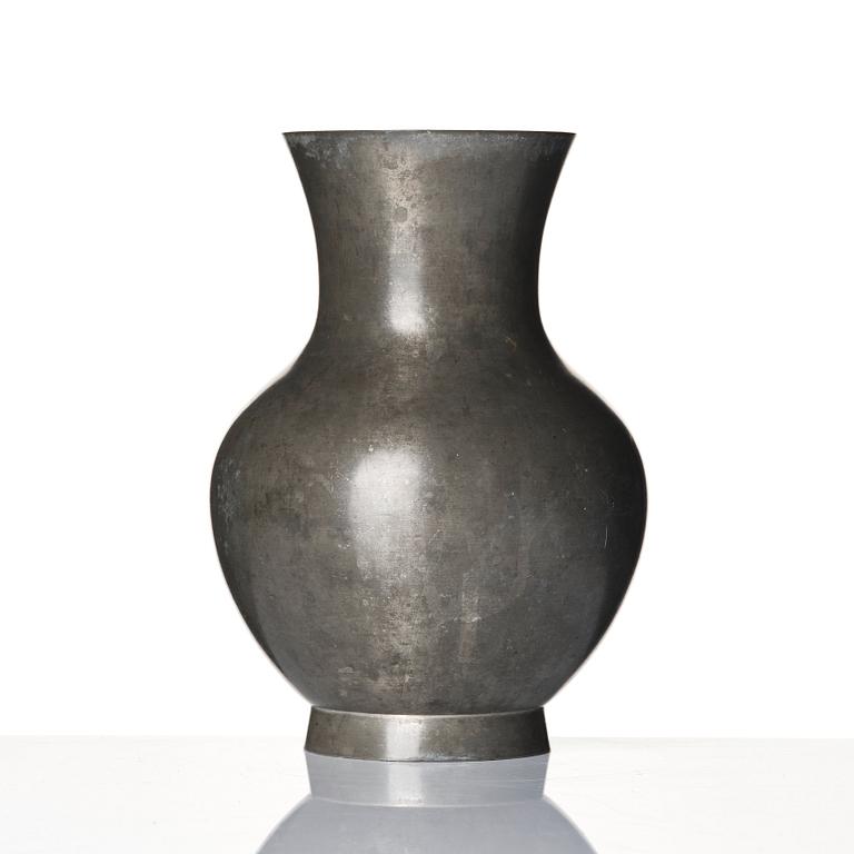 Björn Trägårdh, a pewter vase model "A 1706", Firma Svenskt Tenn, Stockholm 1940.