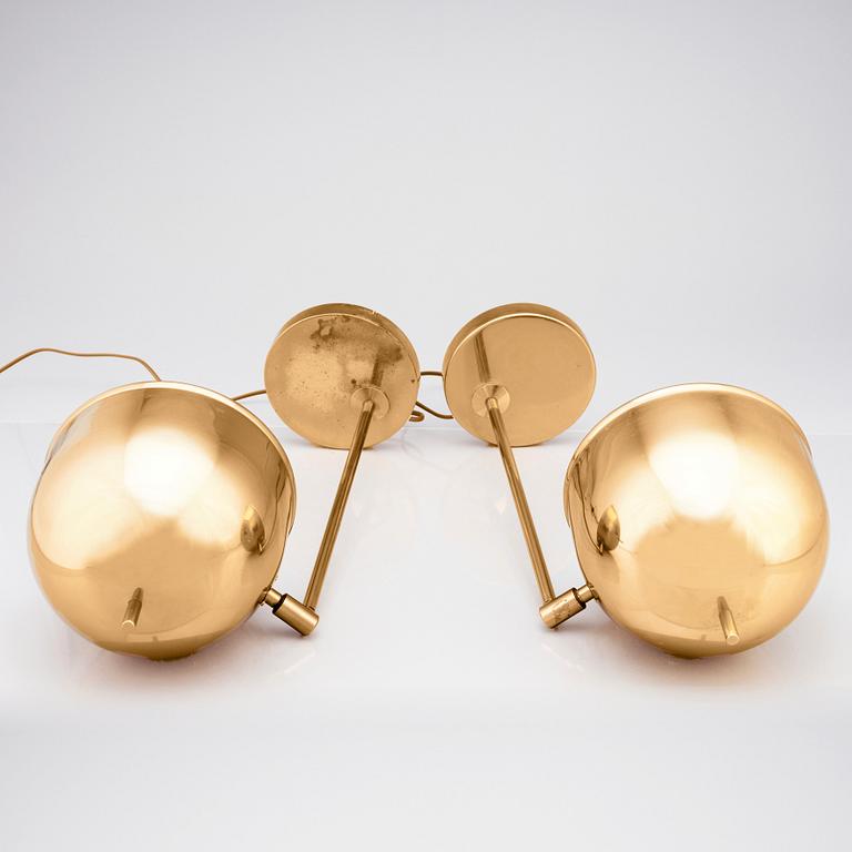 Eje Ahlgren, a pair of brass table lamps, model 'B-075', Bergboms, Sweden, 1960-70s.