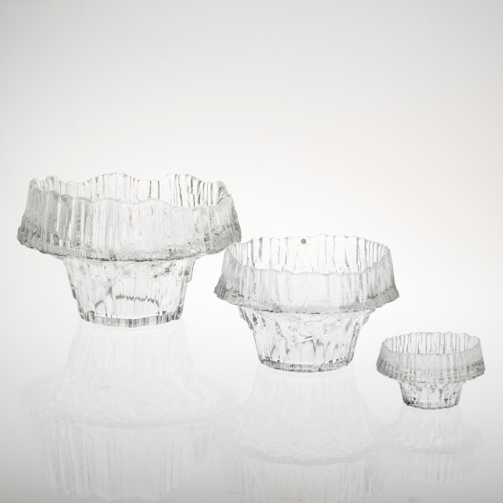 SKÅLAR, 3 st, glas, "Stellaria", varav 2 st signerade Tapio Wirkkala 2450 resp. 3450. Iittala. 1970/80-tal.