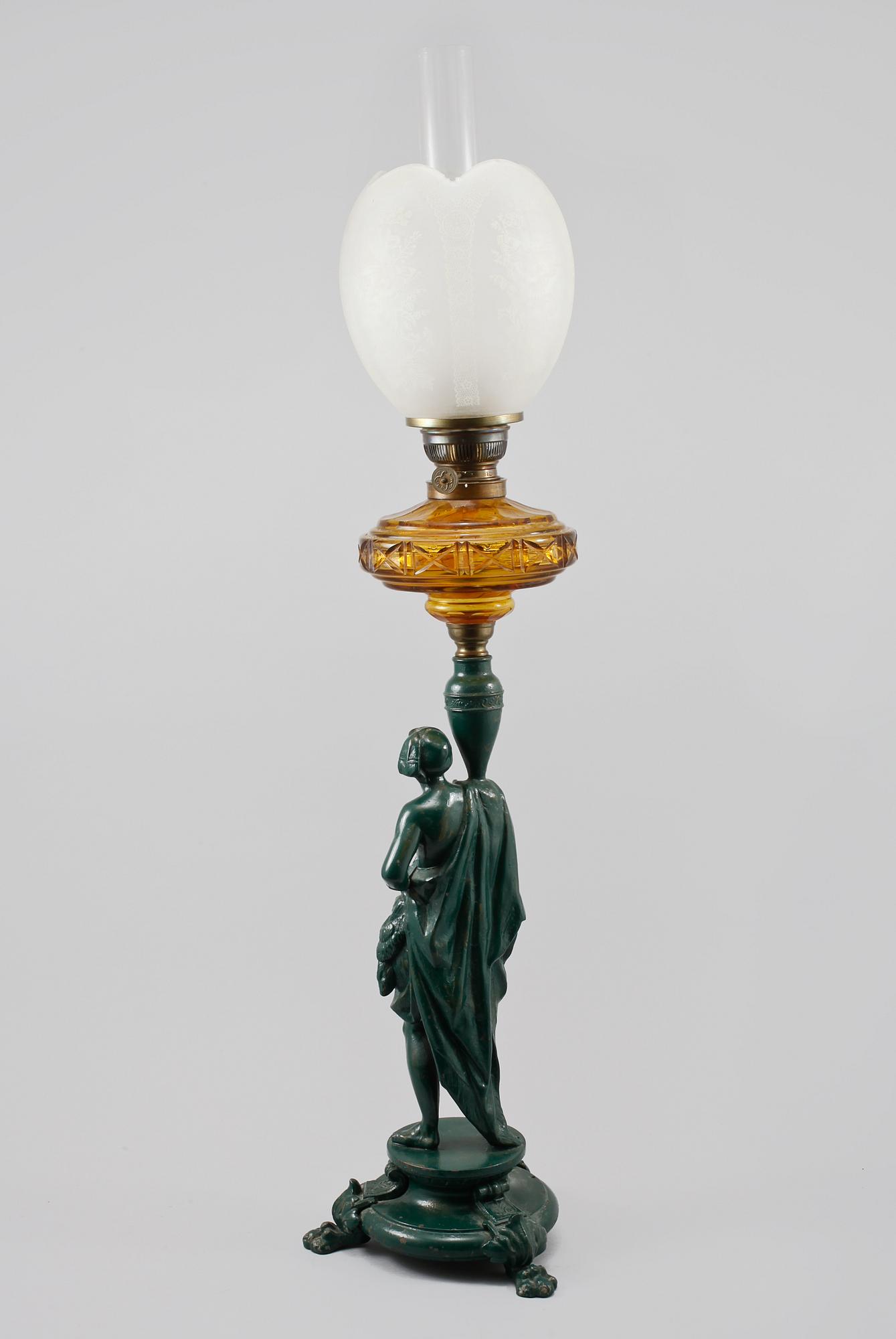 FOTOGENLAMPA, omkring sekelskiftet 1800/1900.