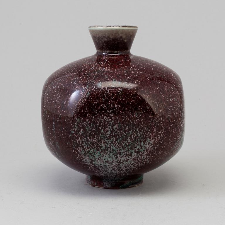 BERNDT FRIBERG, a stoneware vase from Gustavsberg Studio, 1976.