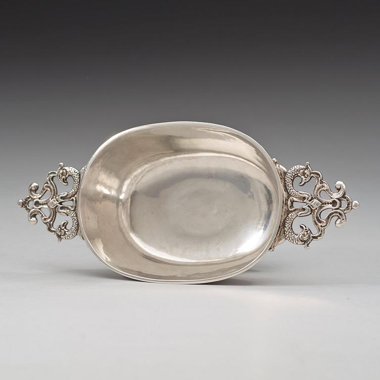 A Dutch 18th century silver bowl, unidentified makers mark HP.